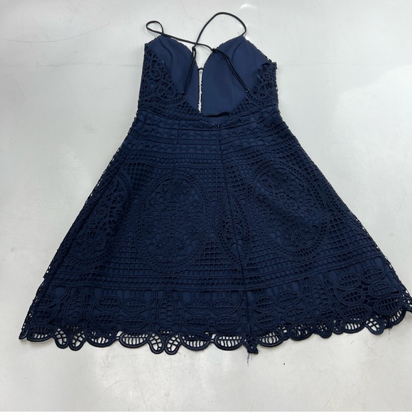 Lovers + Friends women’s  navy blue crisscross mini dress XS L126-29 - Picture 3 of 6